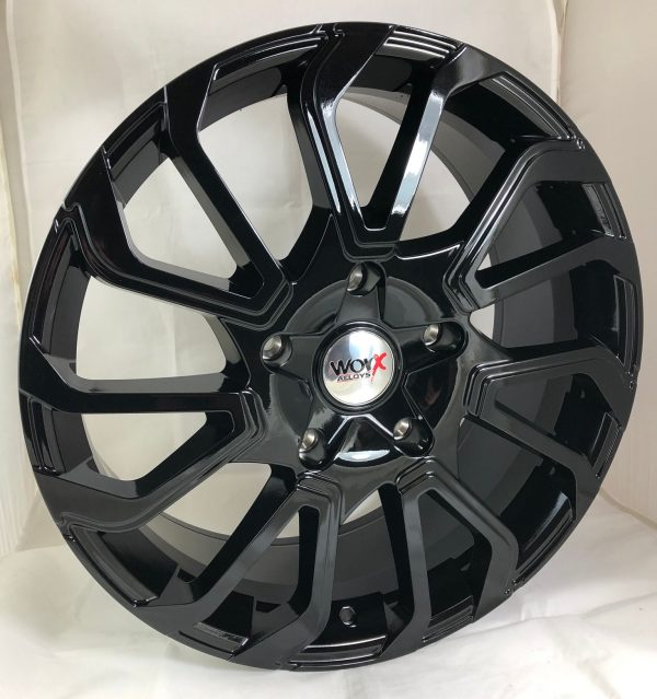 20" Worx Twist Style Black alloy wheels