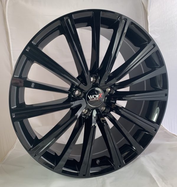 20" Worx Spectre Style Black alloy wheels