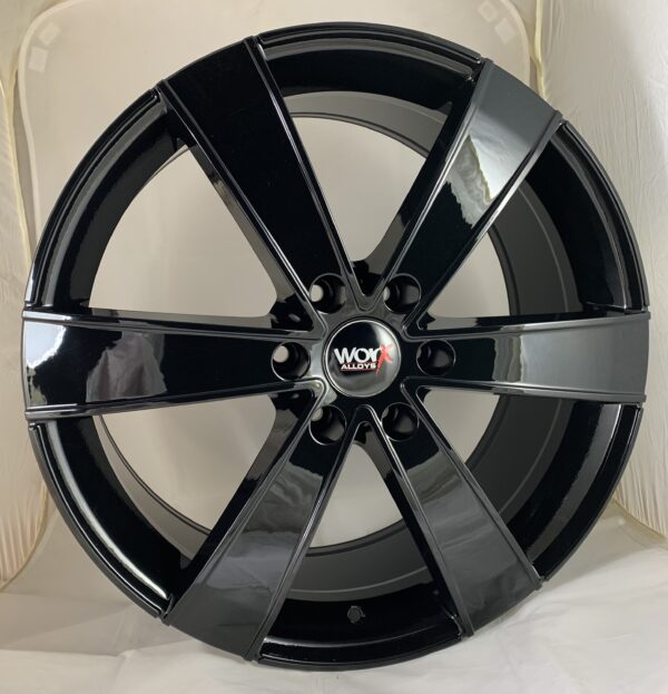 20" Worx Colossus Style Black alloy wheels